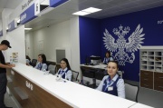 Почта России направит около 2 млрд рублей на повышение зарплат почтальонам и операторам в 2018 году